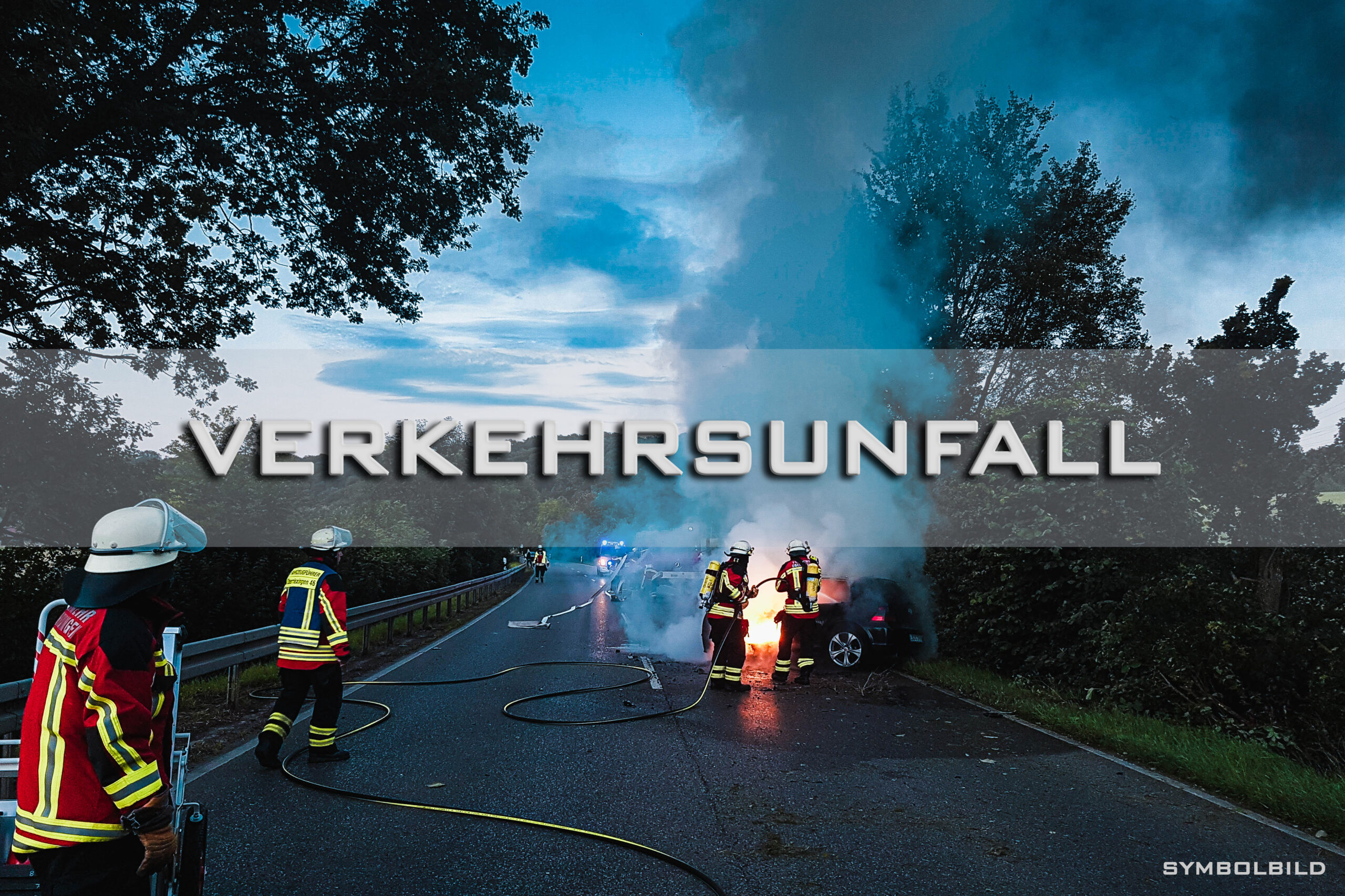 07.06.2021 – H3 VU Feuer/Rauch Person eingeklemmt Pkw